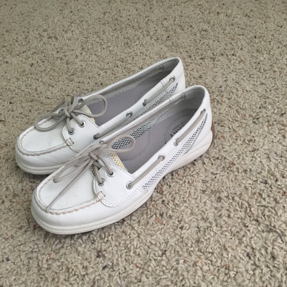 Sherry Topsider Half shoes